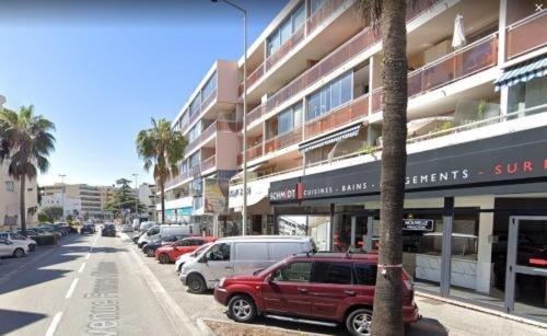 Апартаменты Studio Climatise Le Flot Bleu Proche Plages, Aeroport, Centre Formations, Cap 3000, Cerfpa Сен-Лоран-дю-Вар Экстерьер фото